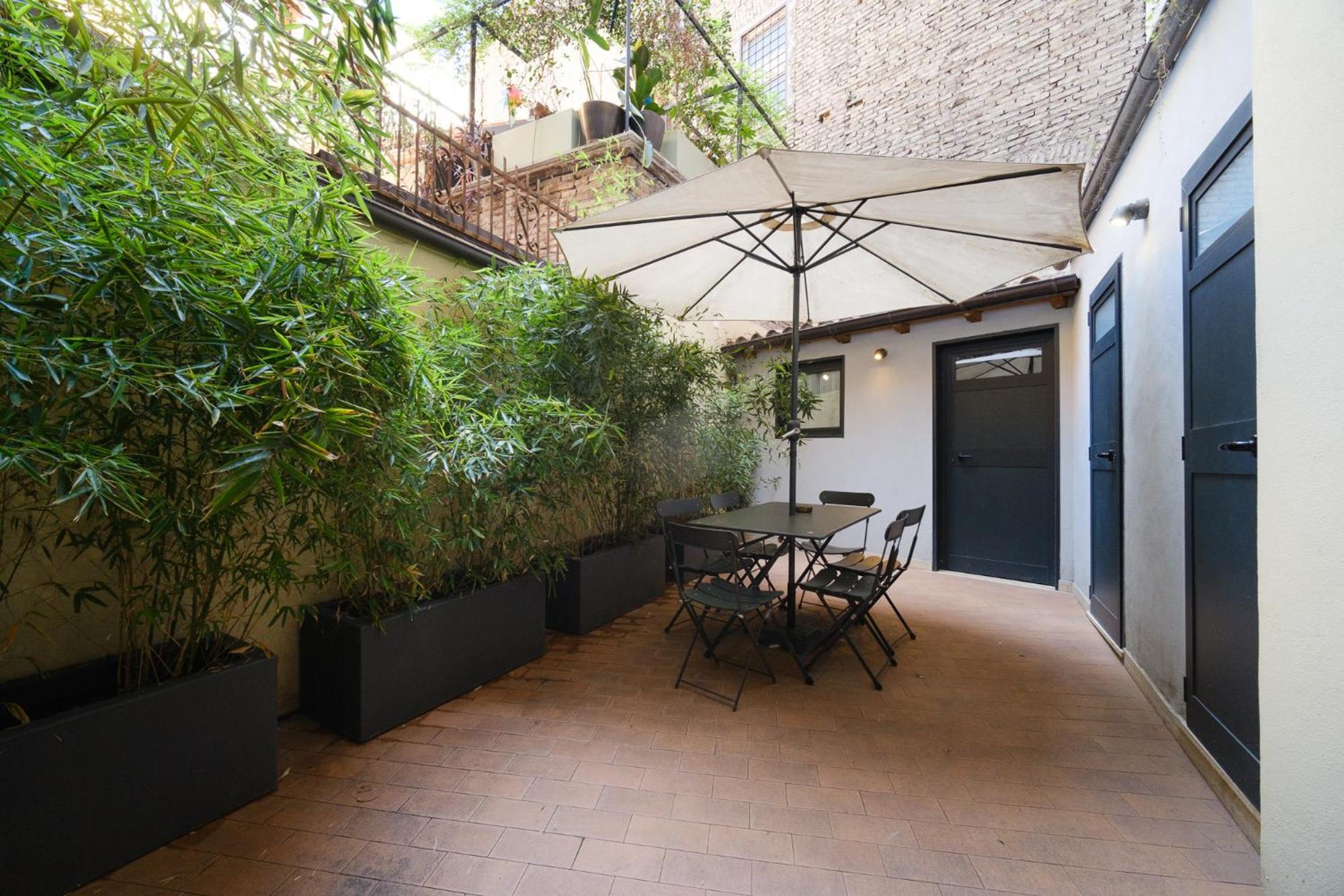 Apartment Golden House Buddyrent *