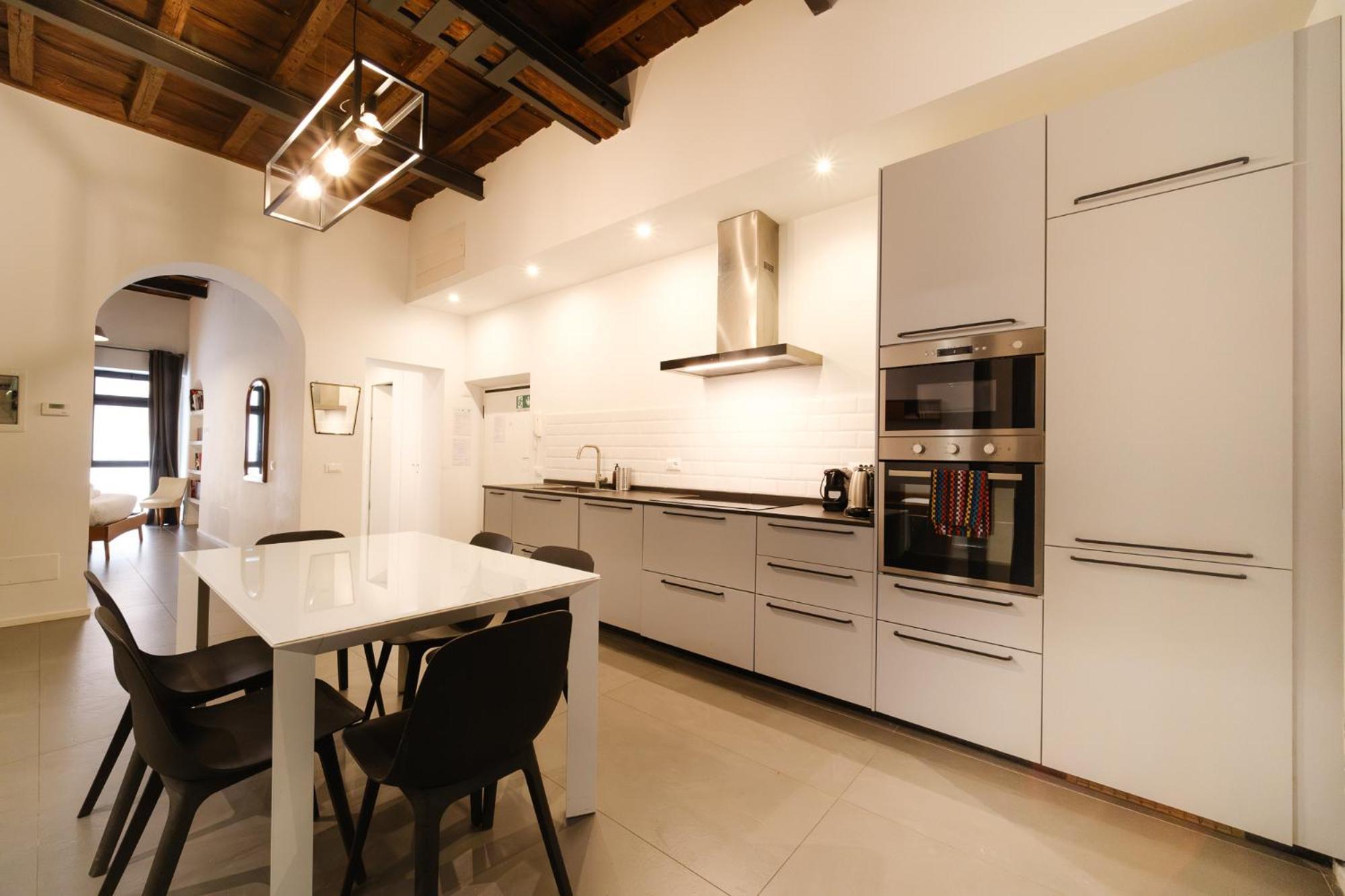 Apartment Golden House Buddyrent *